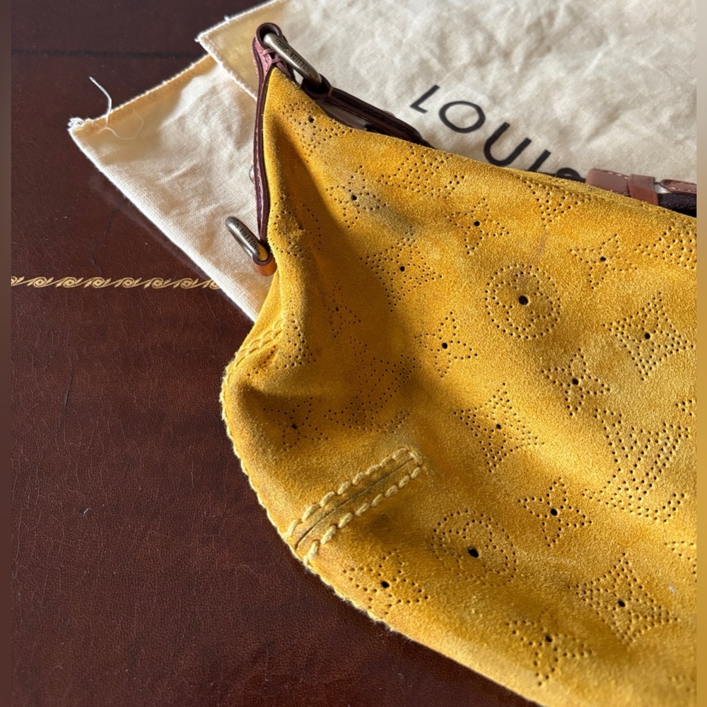 AUTHENTIC Louis vuitton limited edition suede Onatah bag marigold hobo Y2K 2005 - Picture 9 of 11